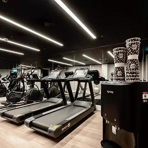 4* Апарт-отель Wilde Aldgate Tower Bridge